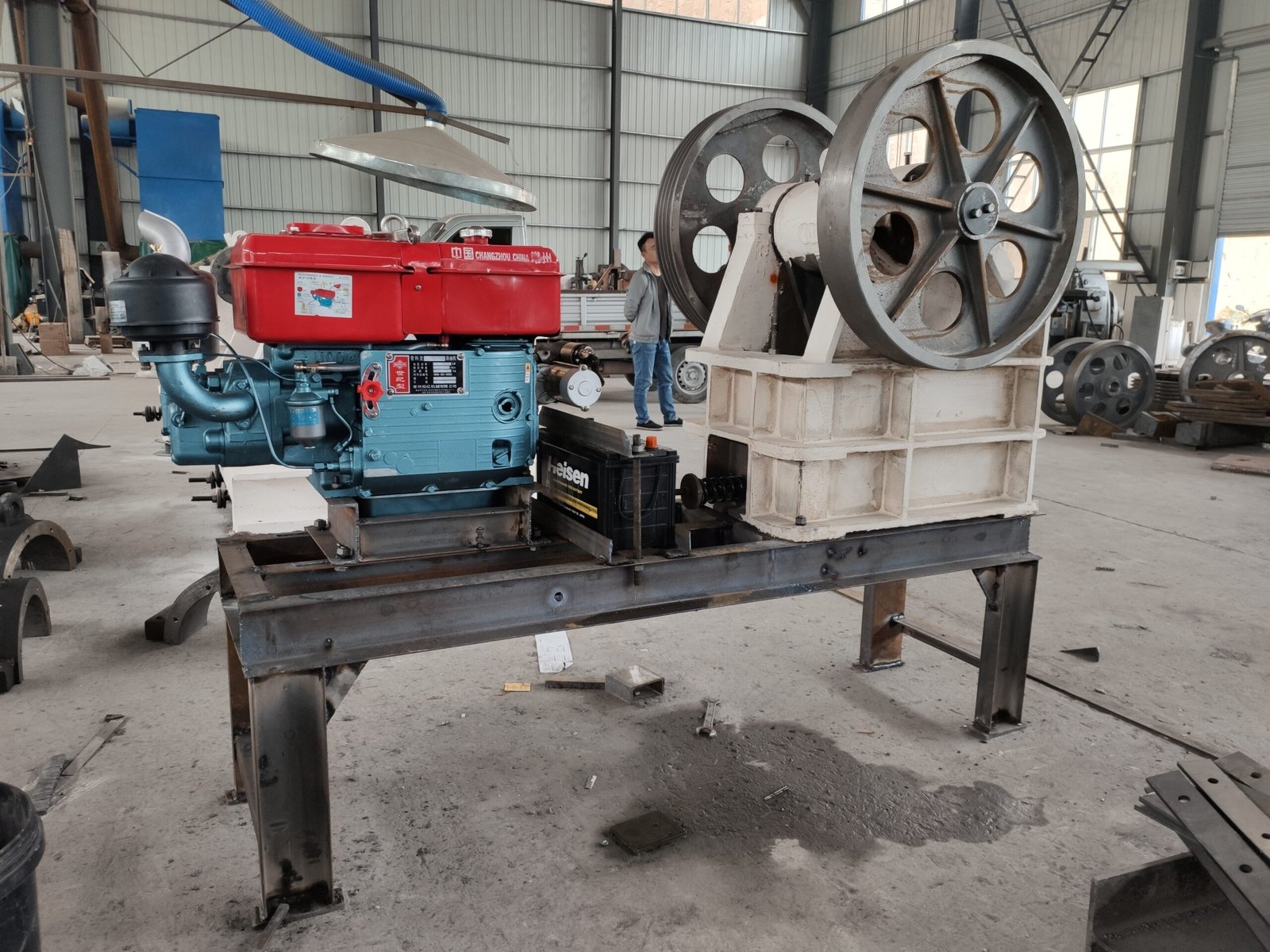 Small Mobile Jaw Crusher for Rock Crushing Low Cost Portable - Image 5